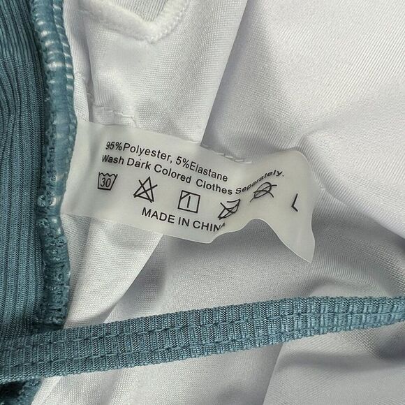 Women's Size Large High Cut One Piece Swimsuit - Picture 8 of 8